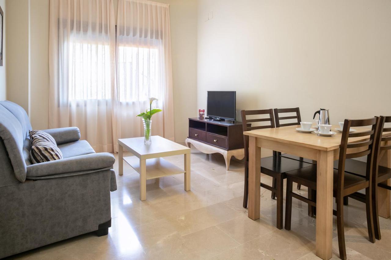 Turisticos La Castilleja Appartement