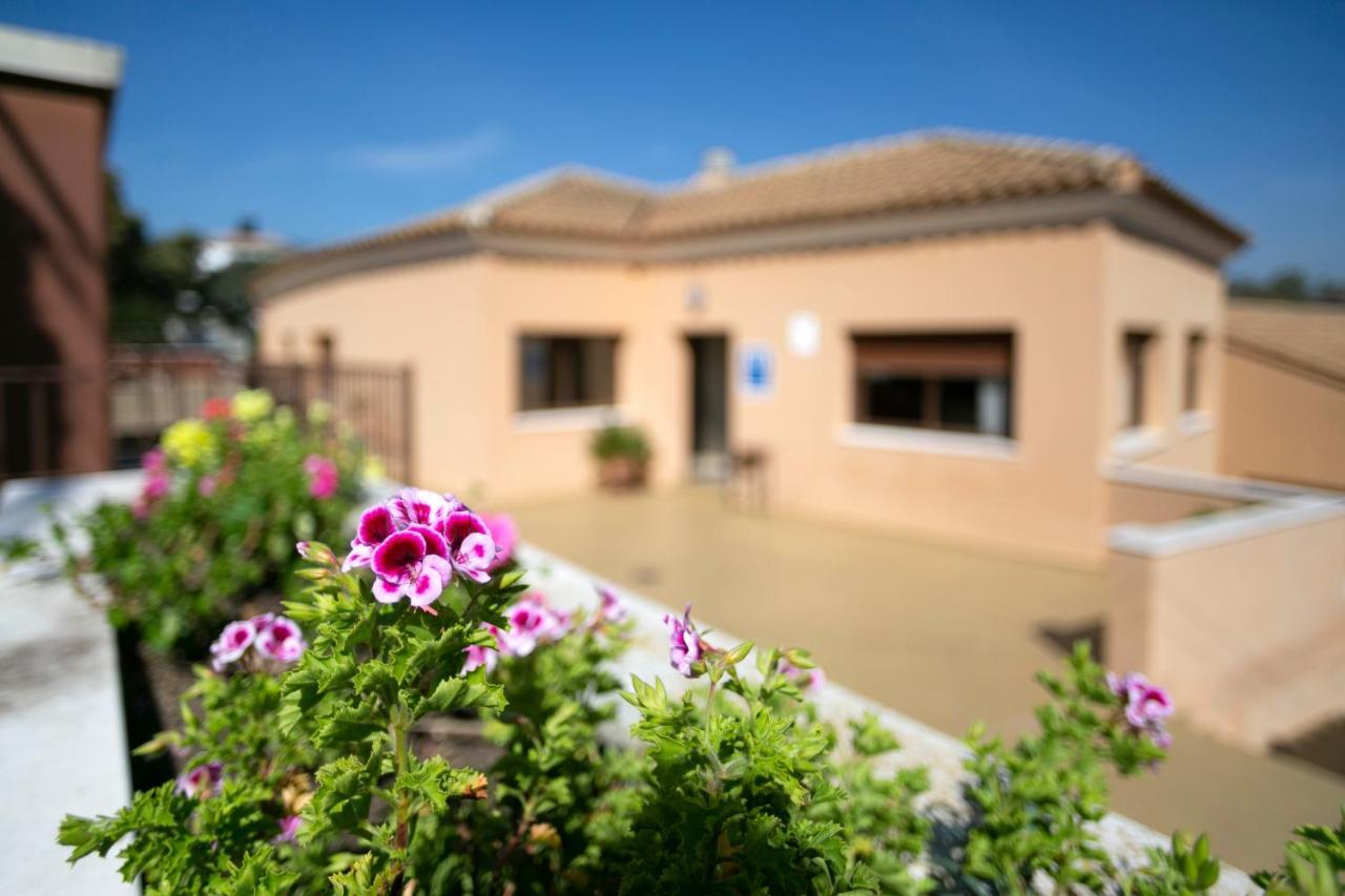 Turisticos La Castilleja Appartement *