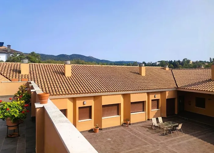 Apartamentos Turisticos La Castilleja